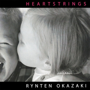 扒开她粉嫩的小缝尿进去微博
