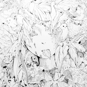 扒开她粉嫩的小缝尿进去微博
